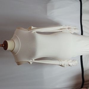 Cream Bar III Body control Sweater Feel Dress-Cold Shoulder, Small